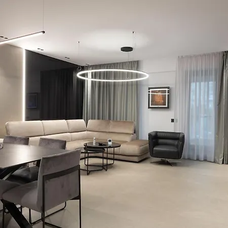 Apartment 1006 Grand - 4pers Bucharest